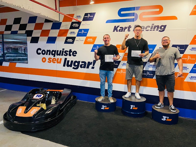 Foto de S2 Kart Racing no Shopping Jockey Plaza Curitiba - Pista de Kart Indoor